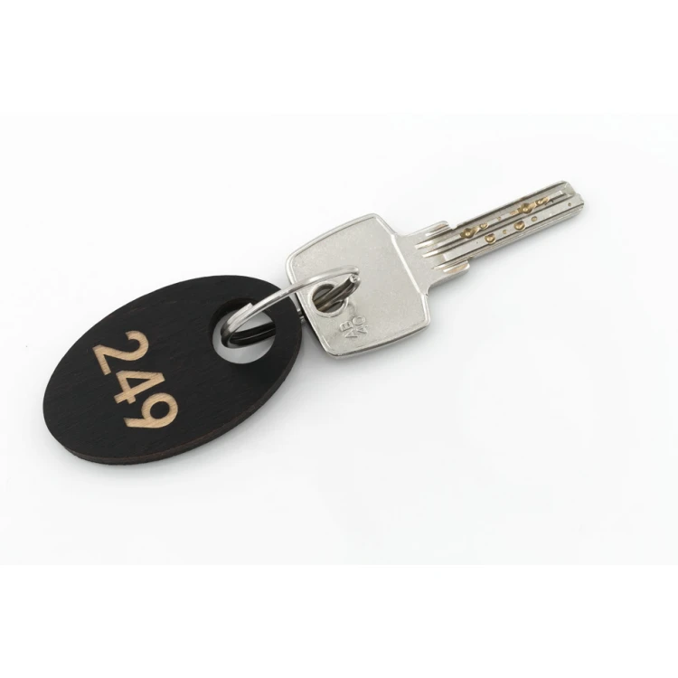 Brelok drewniany Owal mini 5 - kolor wenge wym. 30x50mm - BD034