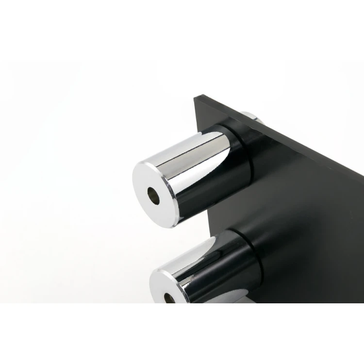 Dystans aluminiowy do szyldów i tabliczek - srebrny chromowany - średnica 19mm - DDS036