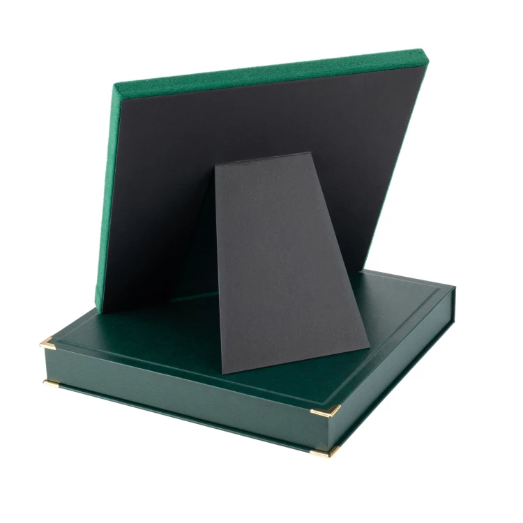 ETUI ZIELONE KWADRATOWE do dyplomu 200x200mm - ET037