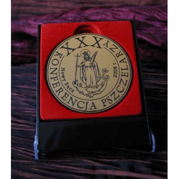 Medal metalizowany w czerwonym etui