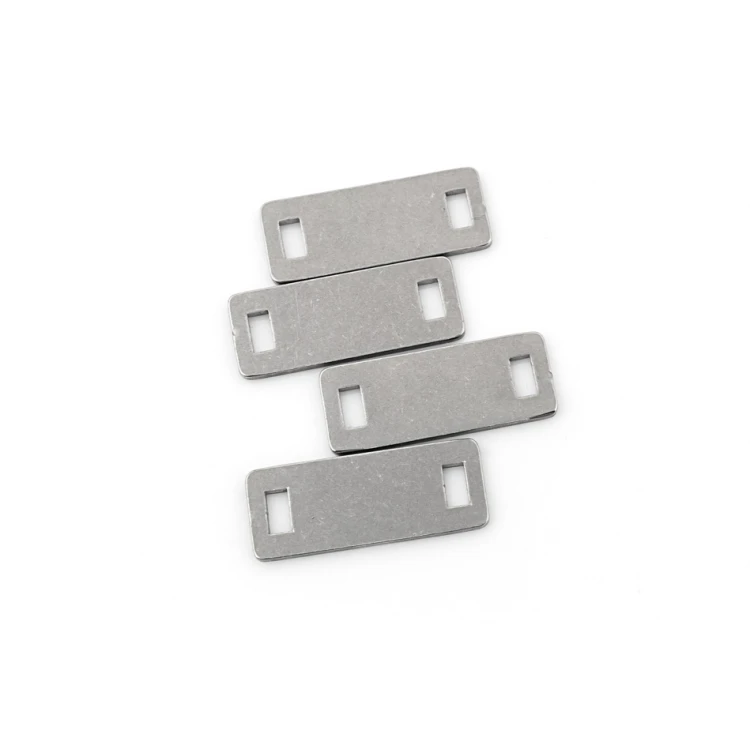 Metki stalowe na odzież - wymiary: 20x8mm - ME24