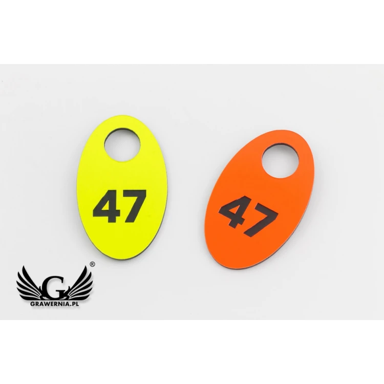 Numerki do szatni grawerowane - OWAL NEON - wym. 30x50mm - grubość 1.6mm - NSZ008