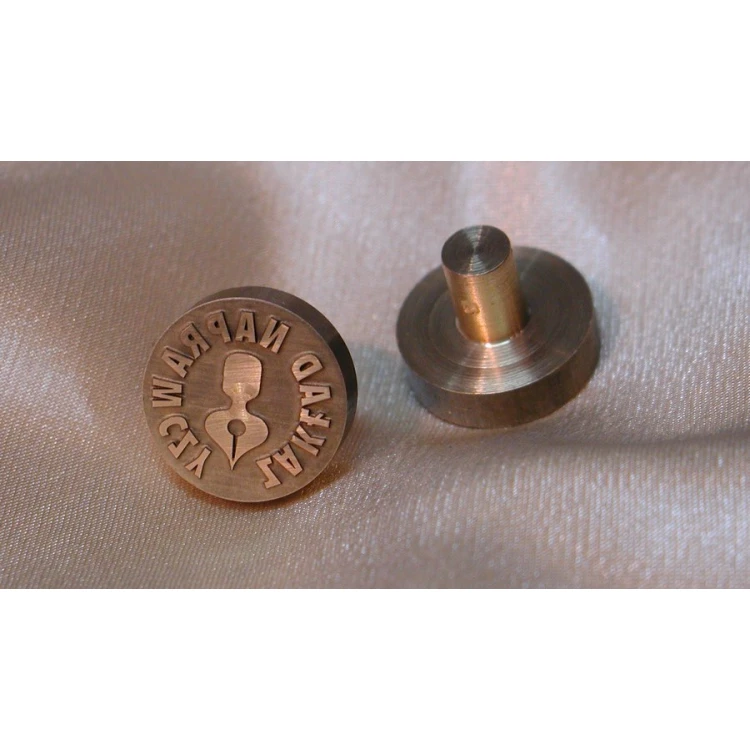 Referentka z mosiądzu - LOGO STEMPEL - średnica 20mm