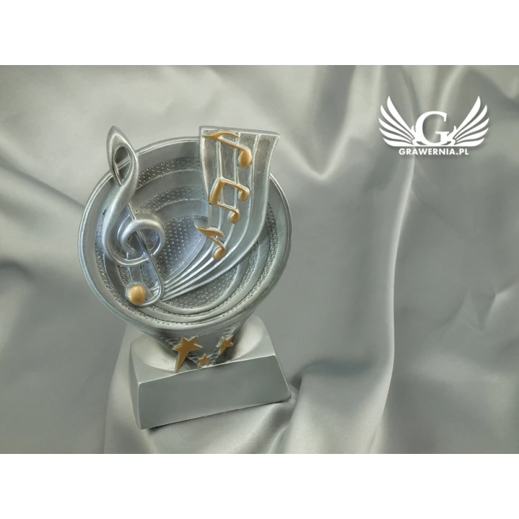 Statuetka Muzyka 2 - atrakcyjna figurka odlewana - wysokość 17 cm