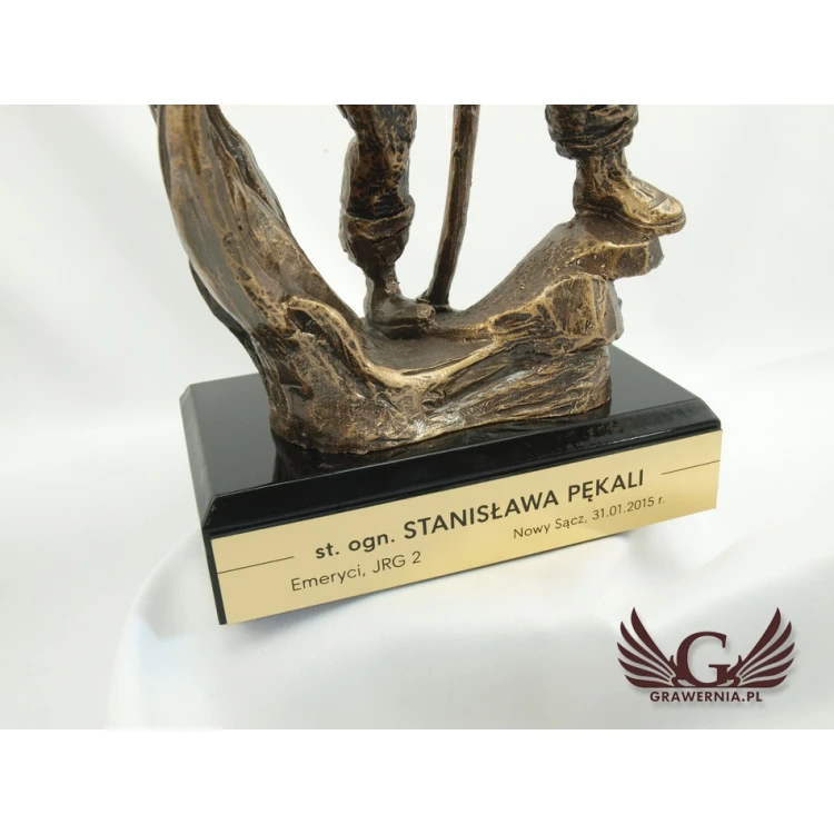 Statuetka Strażak - atrakcyjna figurka odlewana - wysokość 25 cm