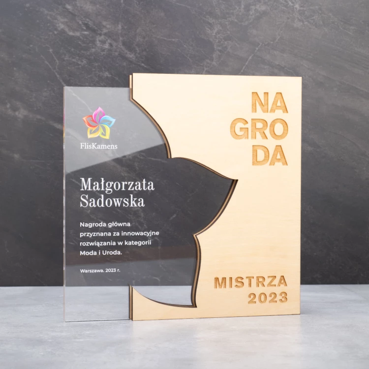 Statuetka akrylowa z drewnianymi elementami - jubileuszowa nagroda dla firmy - wys. 22cm - DTA106