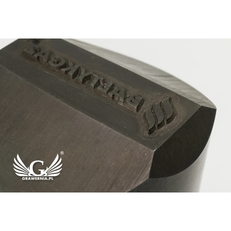 Stempel ze stali do wybijania w metalu - wymiary odbicia 38x10mm - CNC069
