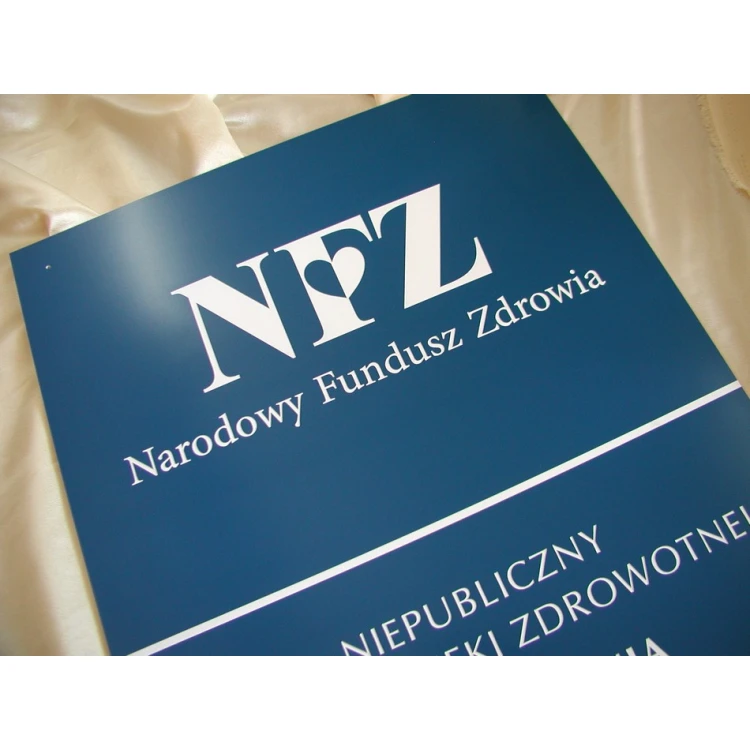 Szyld grawerowany na zewnątrz - wym. 600x450mm