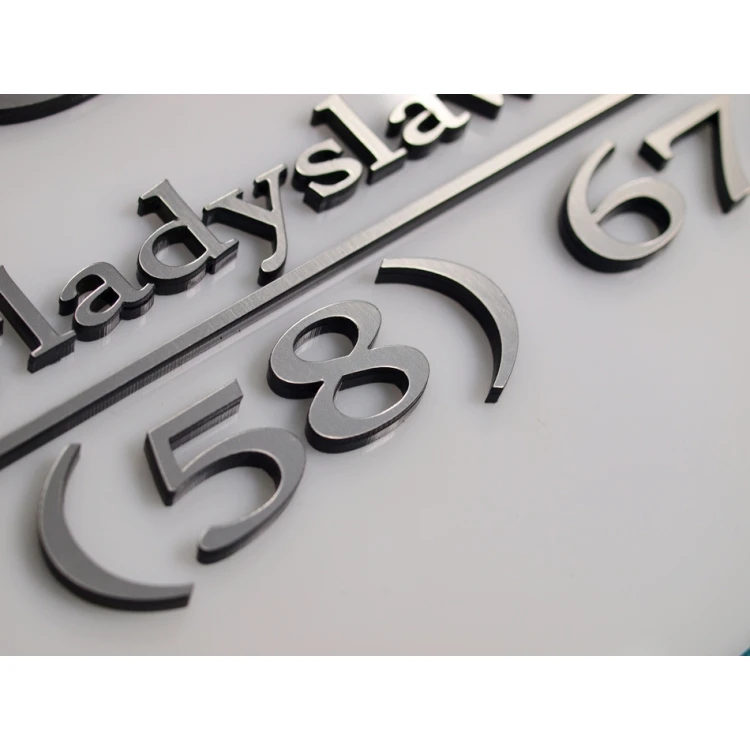 SZYLD Z WYPUKŁYM LOGO TWOJEJ FIRMY - SZ022 - wym. 700x450mm