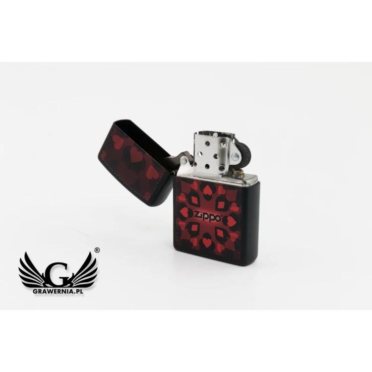 Zapalniczka ZIPPO Heart Spade - ZIP043