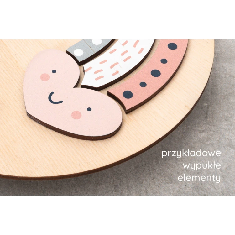 Drewniana tabliczka z imieniem dziecka - Tęcza 4 - średnica 290mm - NAP041